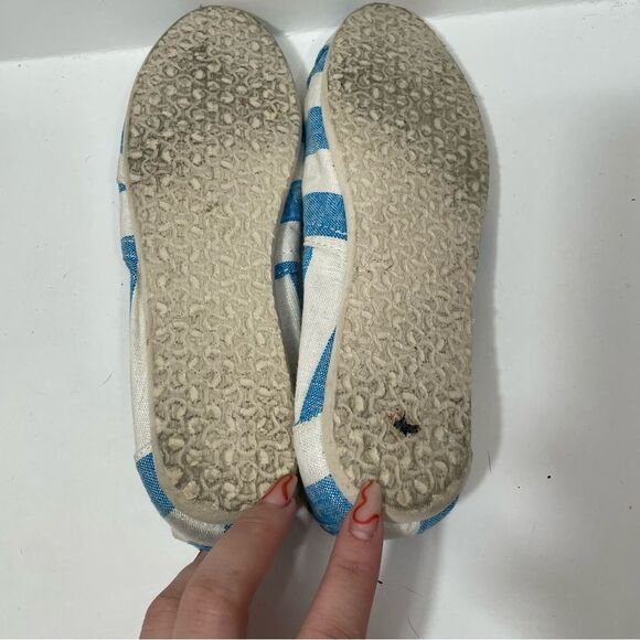 Toms Beach Striped Canvas Loafers - Picture 7 of 7
